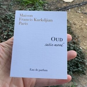Maison Francis Kurkdjian Oud Satin Mood Eau de Parfum Sample Spray .06oz, 2ml